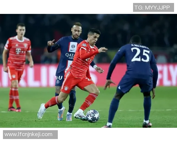 巴黎与拜仁激战正酣即时比分更新精彩瞬间回顾