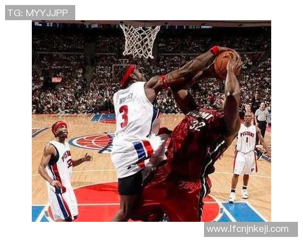 本华莱士与霍华德的巅峰对决谁能在篮球历史中留下更深刻的印记