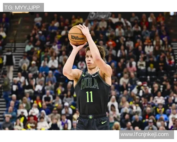 戴森丹尼尔斯的篮球之路：从青涩新星到NBA未来之光