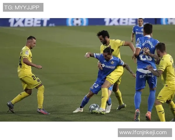 汉诺威与布莱梅激战正酣谁能在德甲赛场上笑到最后 汉诺威与布莱梅激战正酣谁能在德甲赛场上笑到最后