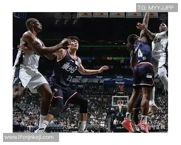 马刺与火箭西部半决赛激战正酣谁能晋级争夺总冠军荣耀